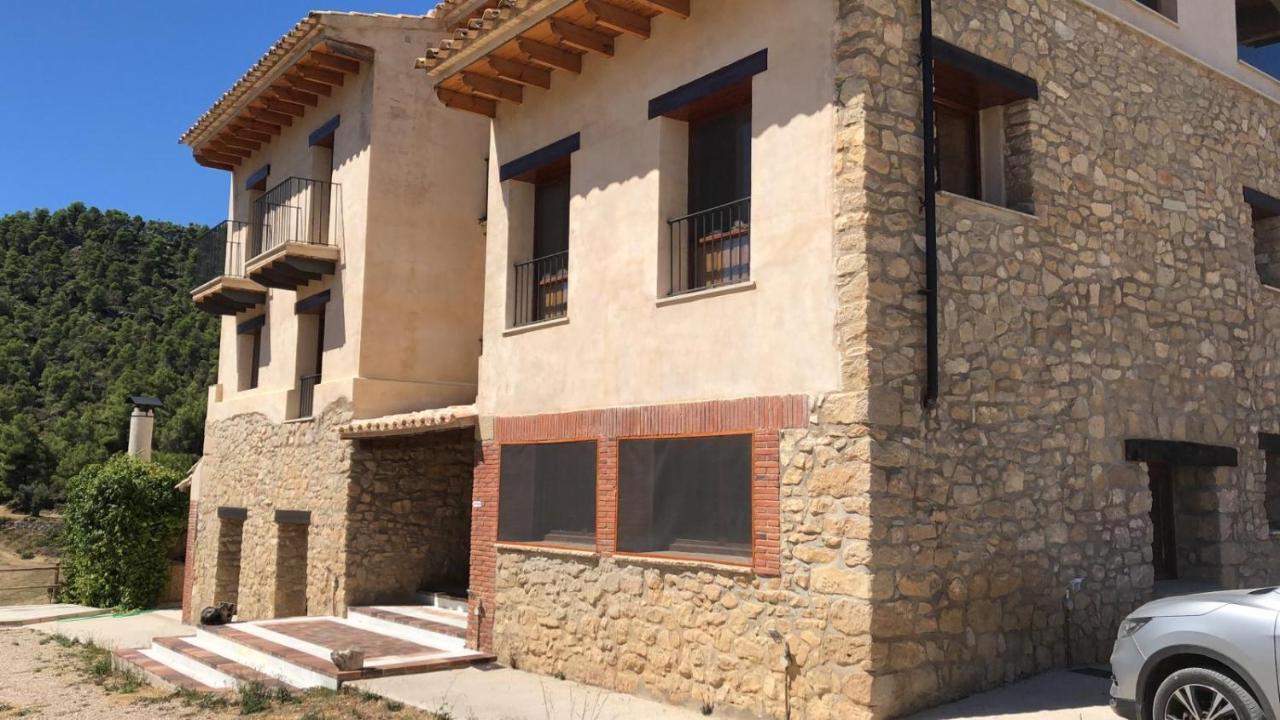 Masia Mas De La Creu วาลเดร์โรเบรส ภายนอก รูปภาพ